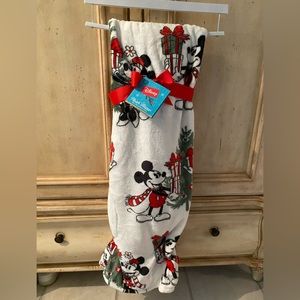 Disney holiday plush throw